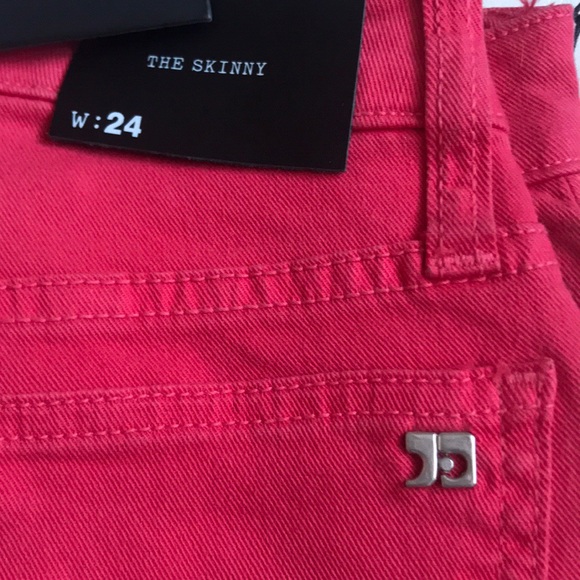 Joe’s skinny pink jeans 👖 - Picture 3 of 3
